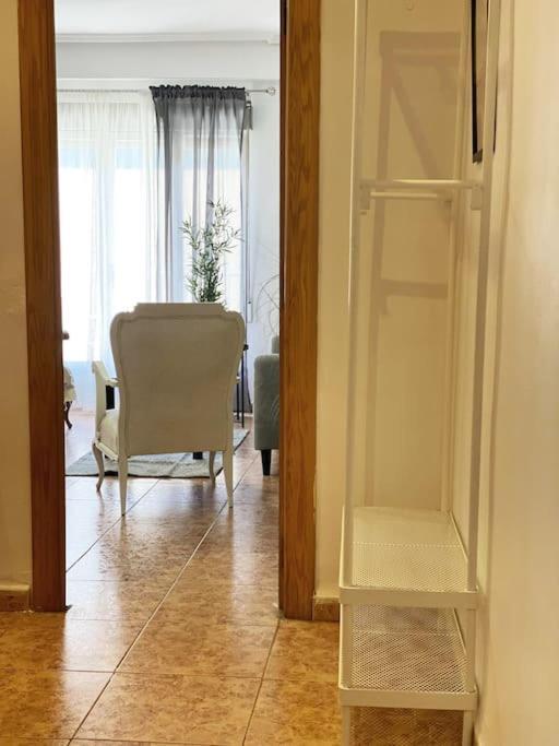 Rooms In Spacious Beach Flat In 발렌시아 외부 사진